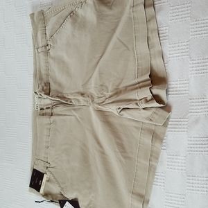 NWT- women khaki shorts